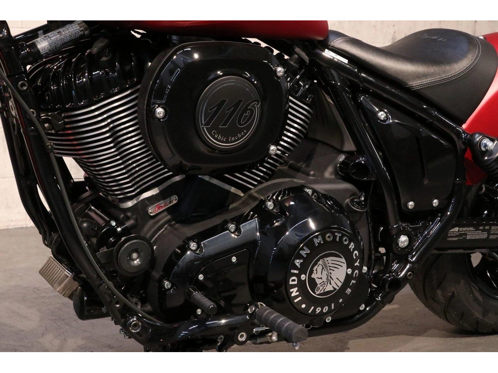 2025 Indian Motorcycle Chief Dark Horse alt