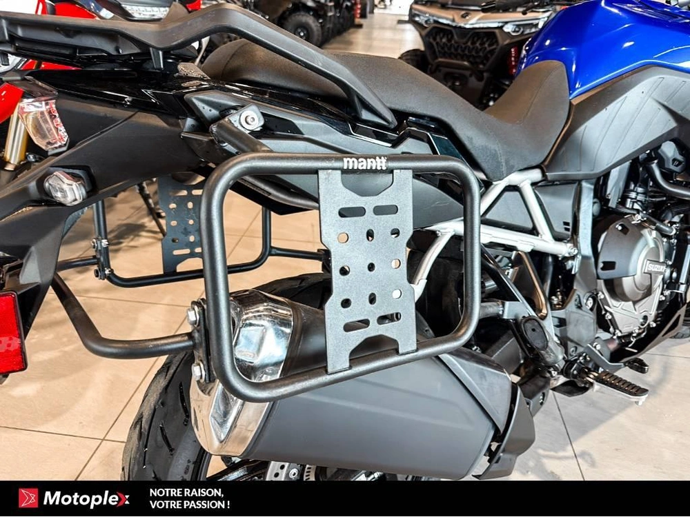 2024 Suzuki Vstrom 800 alt