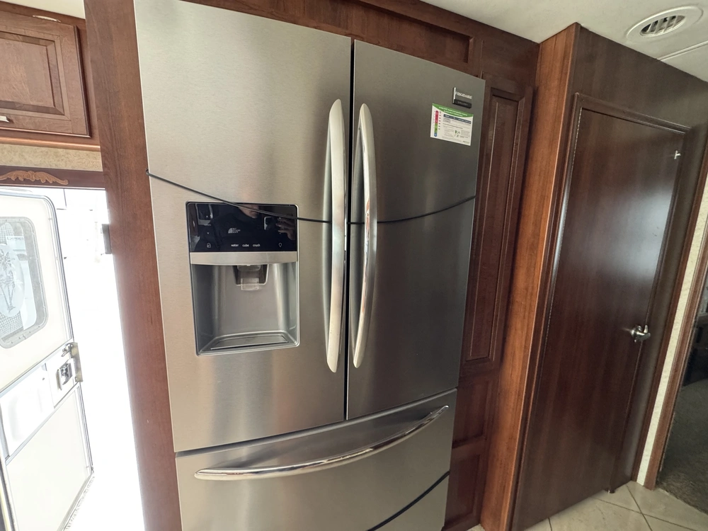 2014 Forest River Georgetown 378ts alt