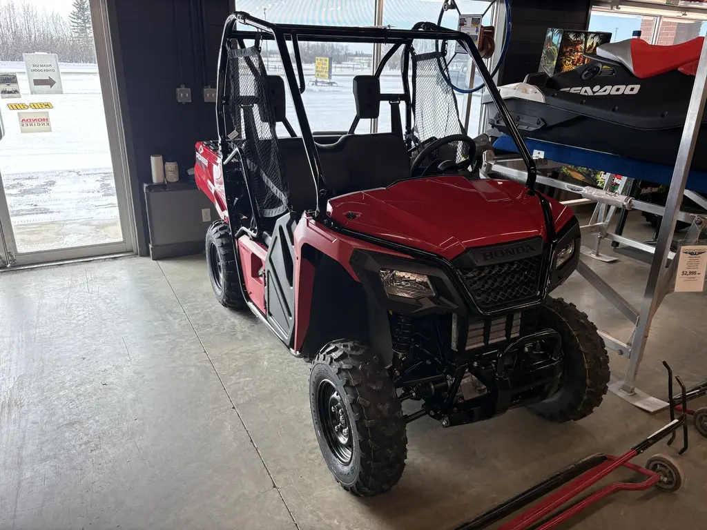 2026 Honda SXS5M2T PIONEER 520