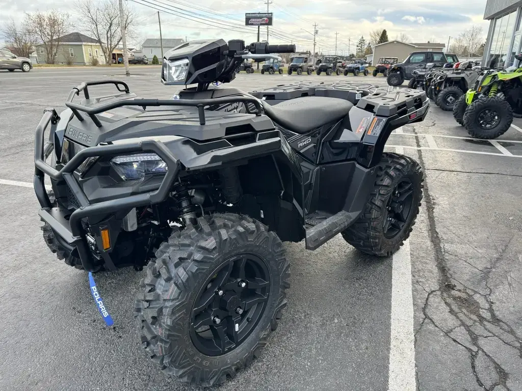 2026 Polaris SPORTSMAN 570 TRAIL ONYX BLACK