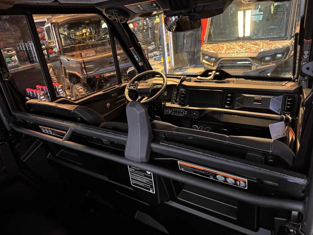 2026 Can-am 6mtd Defender Max Ltd Hd11 alt