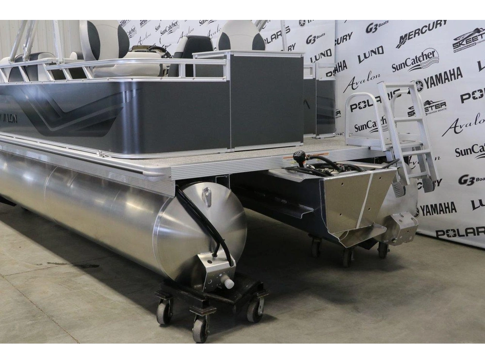 Avalon Venture 1975 Rf + Yamaha 40 Hp 2025 alt