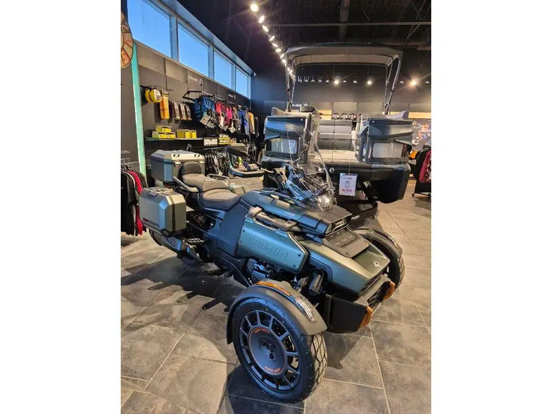 2026 Can-Am Canyon Redrock