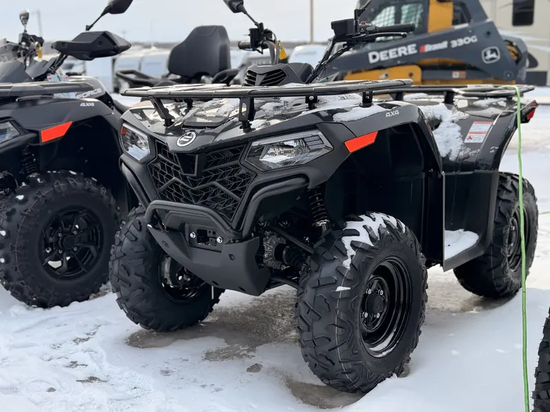 CFMOTO Cforce 400 Base 2026