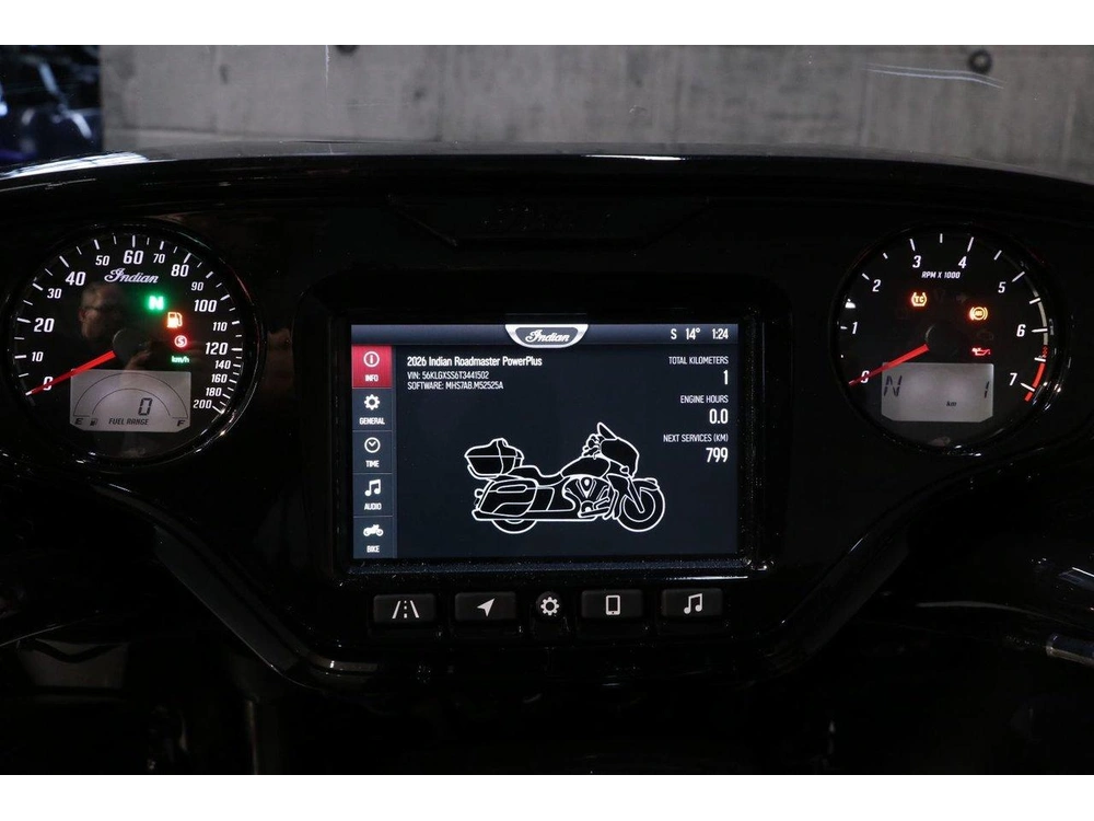 Indian Motorcycle Indian Roadmaster Powerplus Dark Horse +112 & Powerband Audio 2026 alt