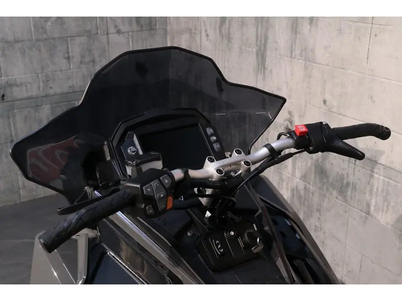 2025 Polaris 650 INDY VR1 DYNAMIX 137 thumbnail 6