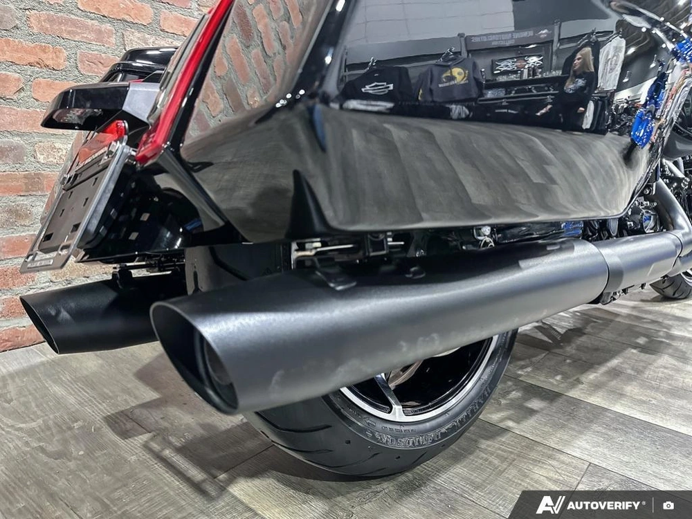 2026 Harley-davidson Street Glide alt