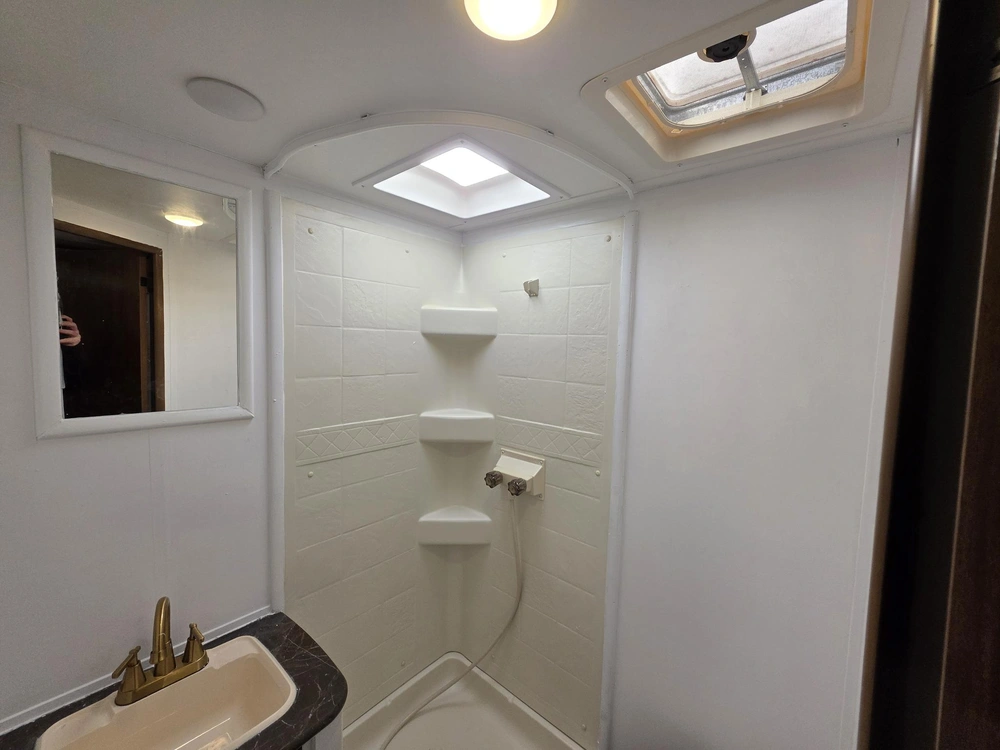 2016 Jayco Jay Feather 17xfd alt