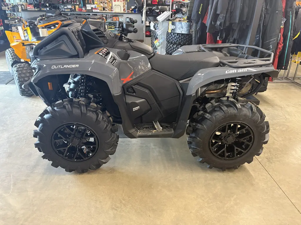 2026 Can-Am Outlander X mr 700 1STB