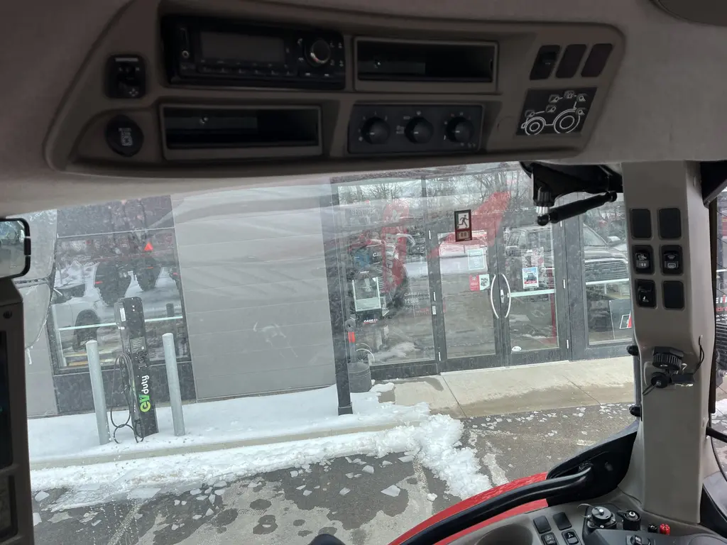 2023 Case IH Maxxum 115 A8