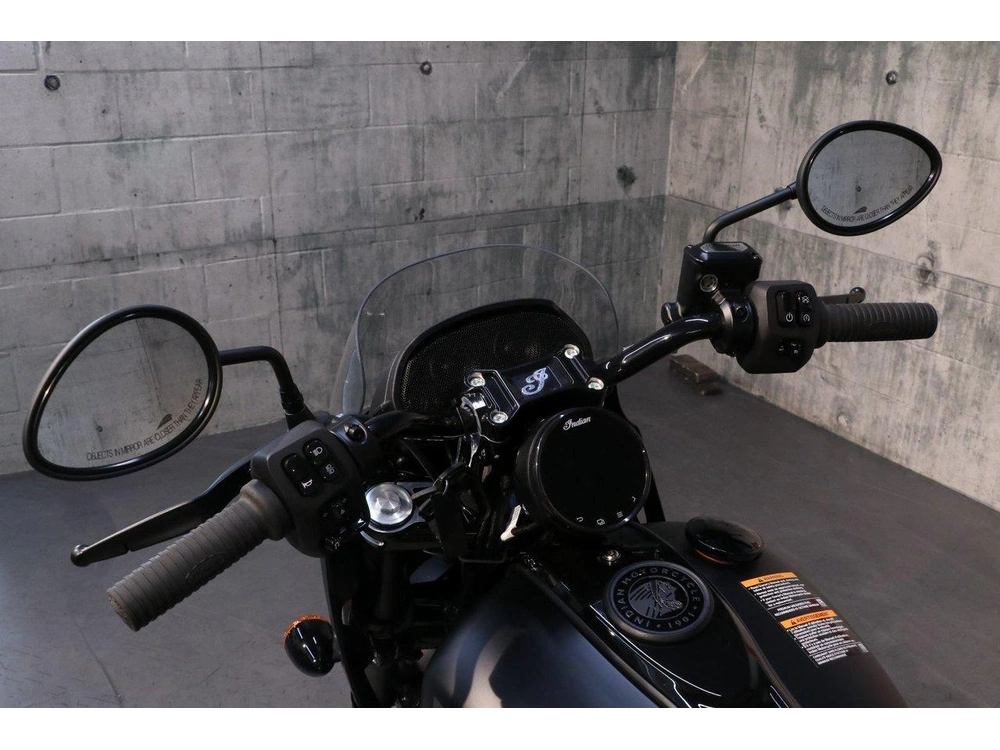 Indian Motorcycle Sport Chief Rt 2025 alt