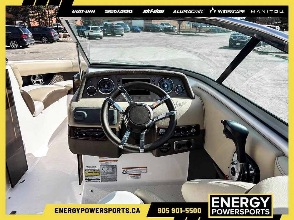 2013 Regal Regal 2300 alt