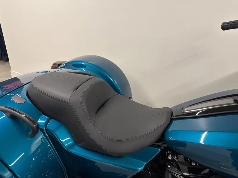 2026 Harley-Davidson FLTRT - Road Glide® 3