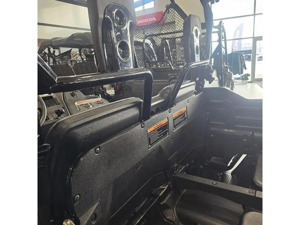 2025 Honda Pioneer 700-4 alt