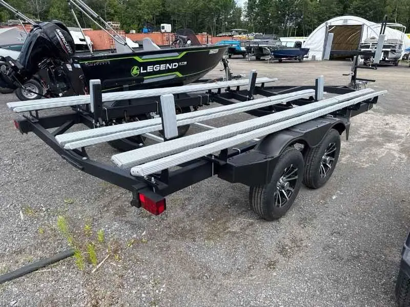 Karavan REMOR PONTON MANITOU 20'-21' 2023