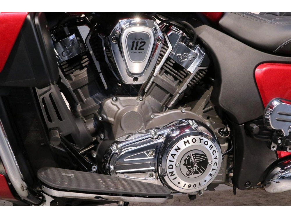 2026 Indian Motorcycle Pursuit Limited + 112 & Powerband Audio alt