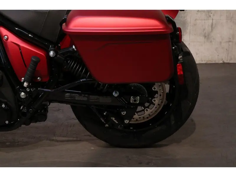 2025 Indian Motorcycle Sport Chief RT thumbnail 9