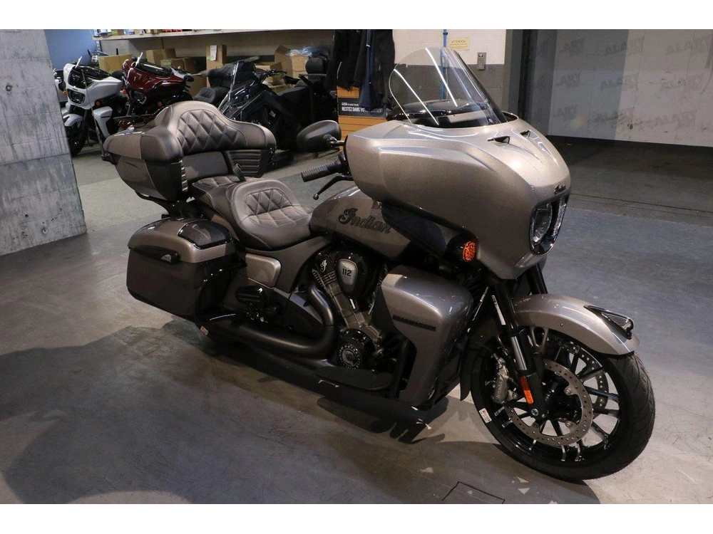 2026 Indian Motorcycle Roadmaster Powerplus Dark Horse +112 & Powerband Audio alt