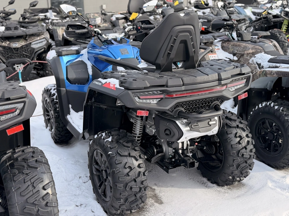 2026 Cfmoto Cforce 800 Touring alt