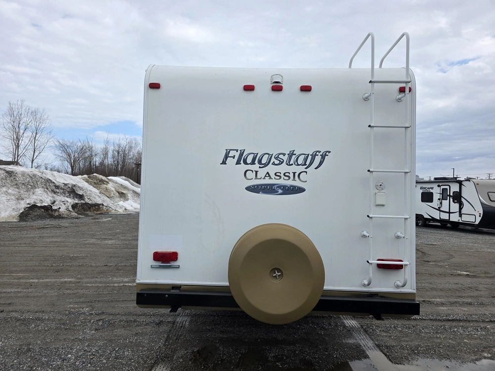 2012 Forest River Flagstaff 31fkss alt