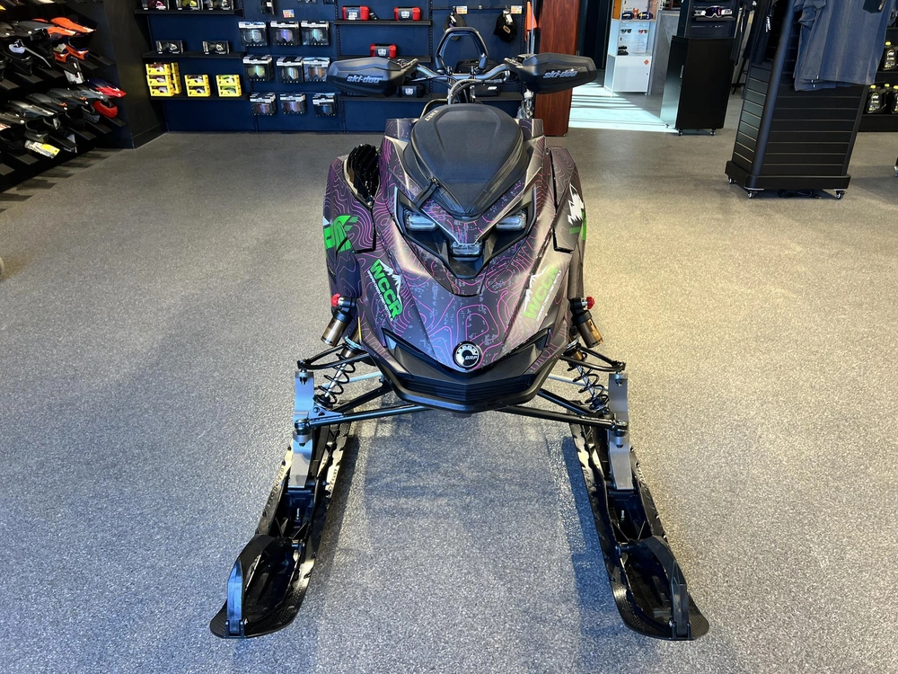 2026 Lynx Shredder Re 3900 850 E-tec Turbo R Powdermax X-light 3.0" Shot W/ 10.25" Touchscreen alt