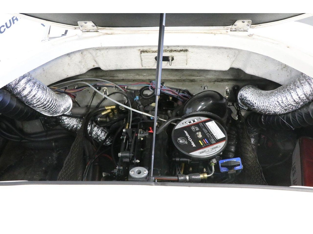 2014 Larson Lx 185s + Mercruiser 3.0l Tks alt