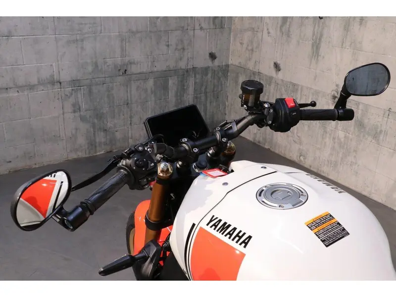 Yamaha XSR900 ENR. 2025