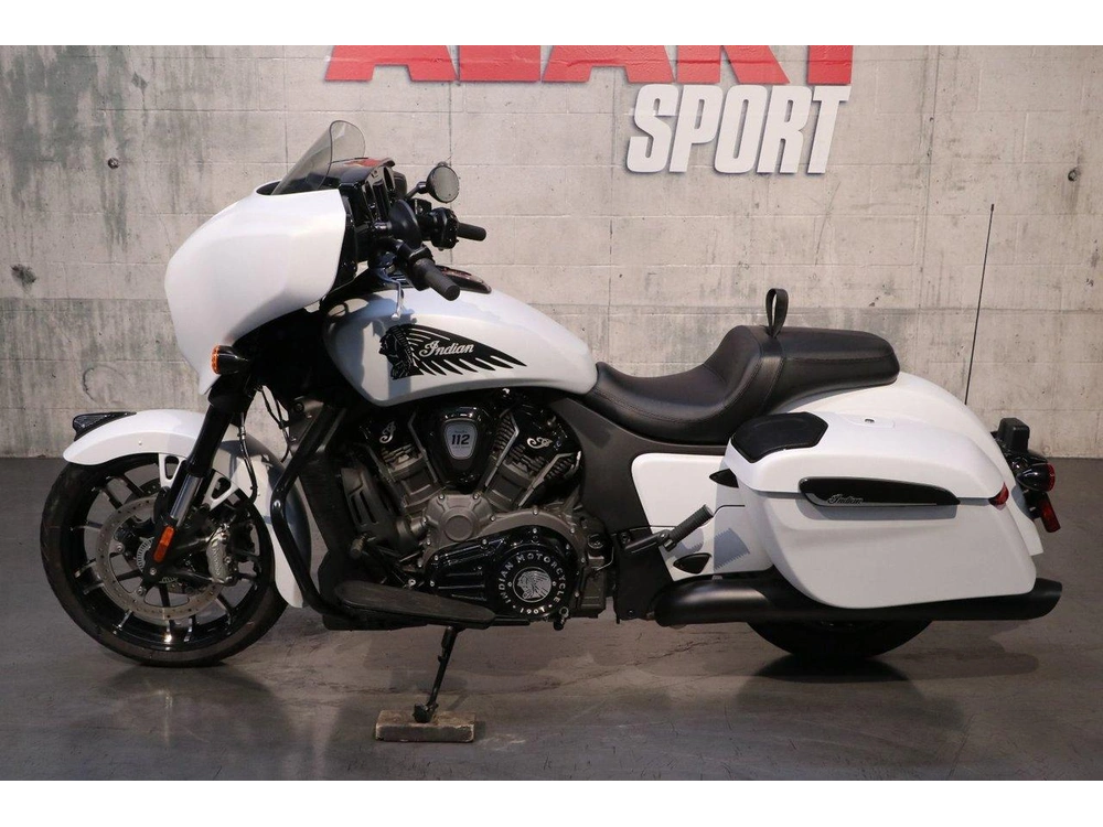 2025 Indian Motorcycle Indian Chieftain Powerplus Dark Horse + 112 & Powerband Audio Garantie 2032 alt