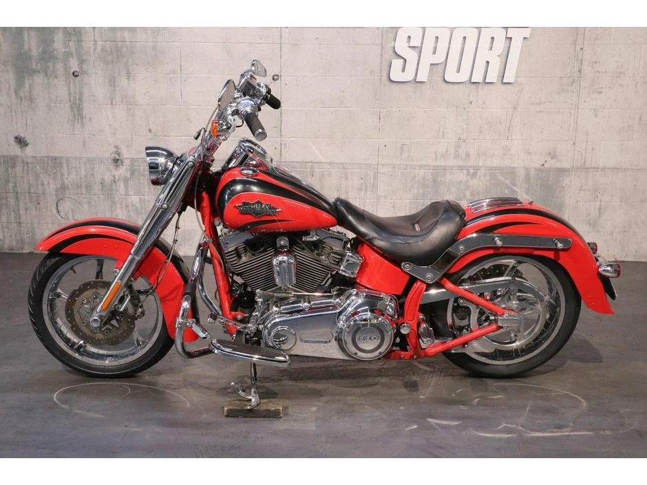 2011 Harley-davidson Harley-davidson Cvo Softail Convertible (flstse2) alt