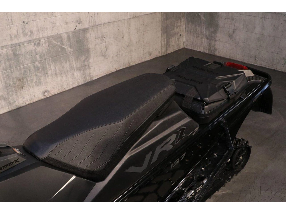 2025 Polaris Polaris Patriot Boost Indy Vr1 Dynamix 137 Demo alt