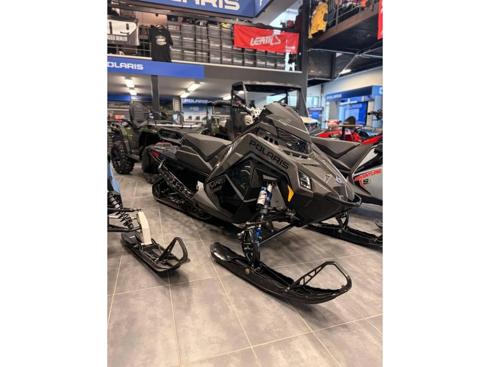 Polaris 850 Indy Vr1 137 2025 alt