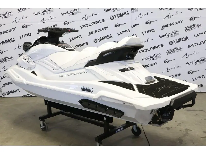 2026 Yamaha FX Cruiser SVHO thumbnail 3