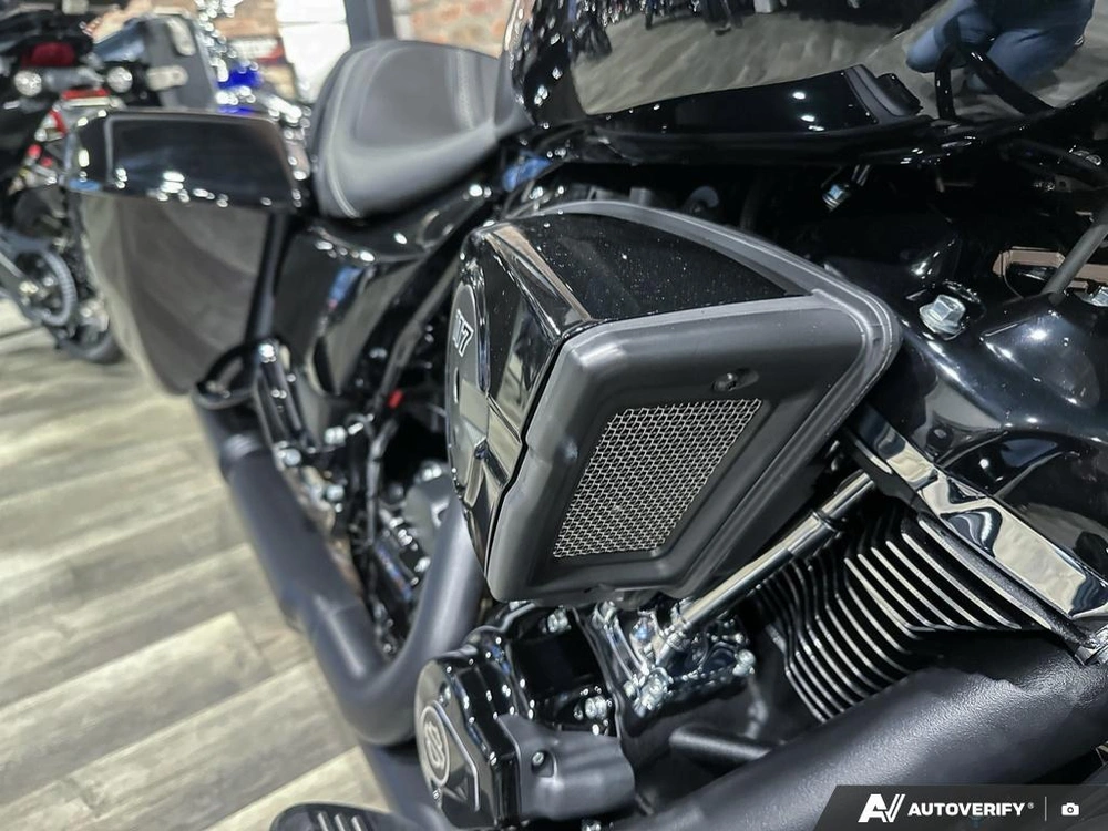 2026 Harley-davidson Street Glide alt