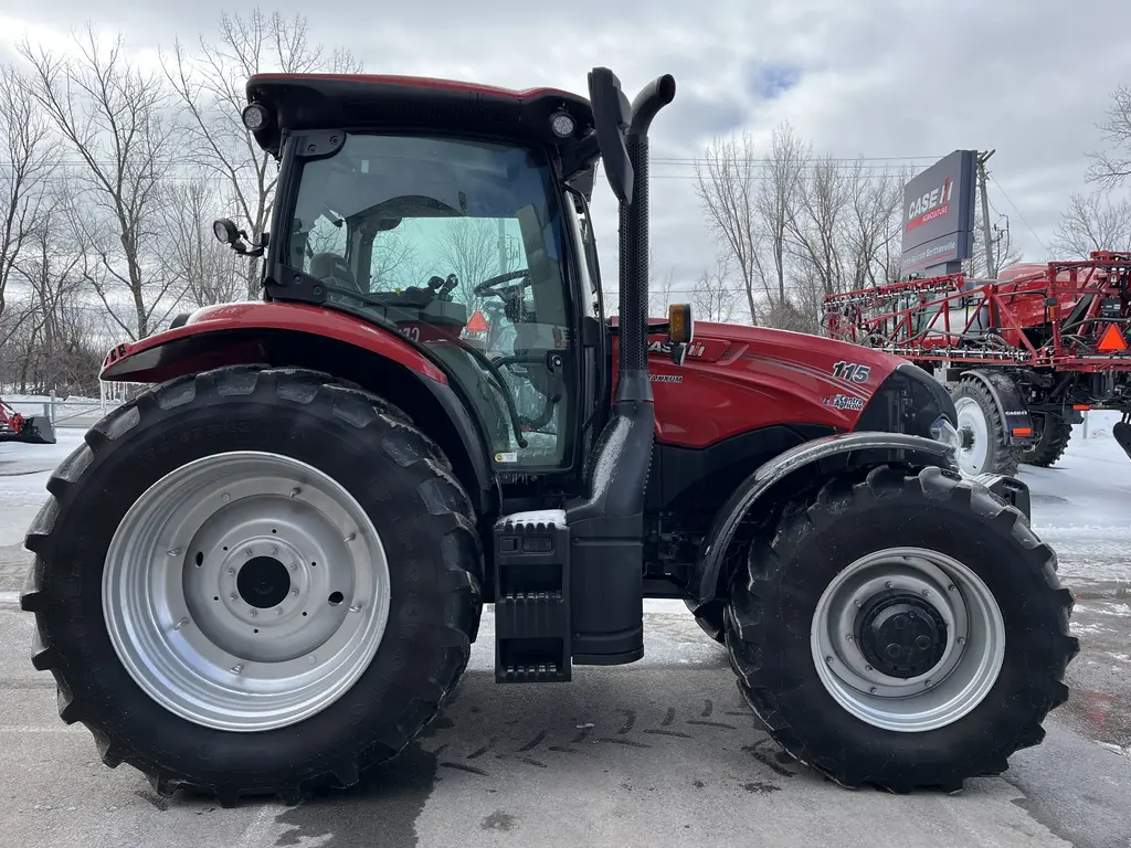 2023 Case IH Maxxum 115 A8