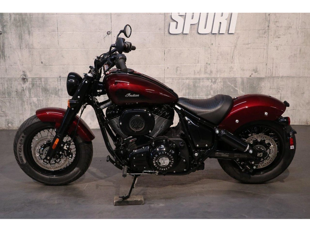 2025 Indian Motorcycle Chief Bobber Dark Horse alt