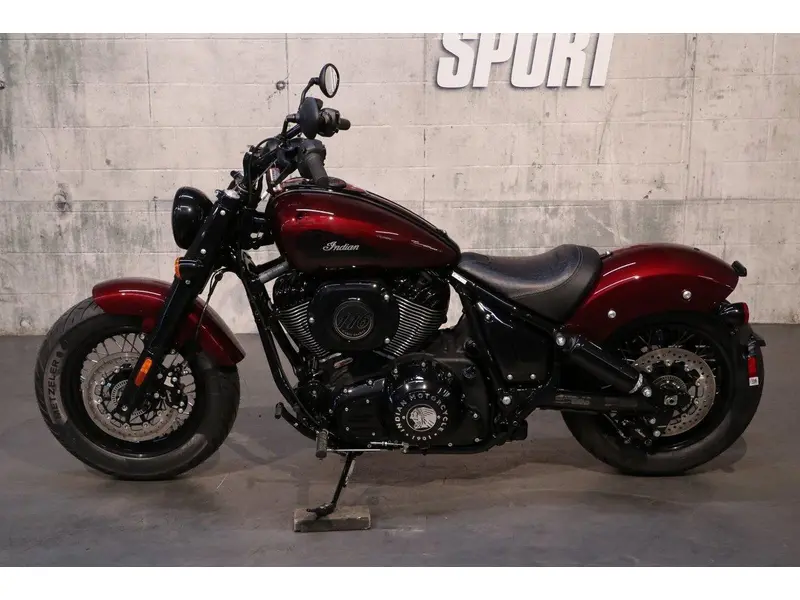 2025 Indian Motorcycle Chief Bobber Dark Horse thumbnail 3
