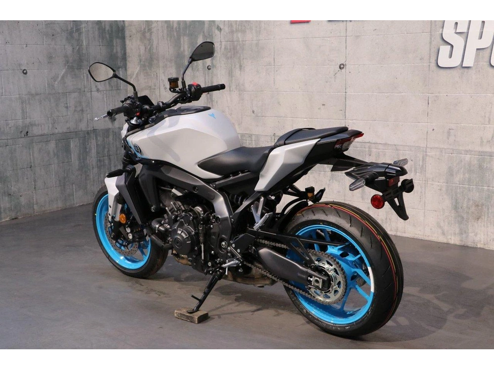 2025 Yamaha Yamaha Mt-09 alt