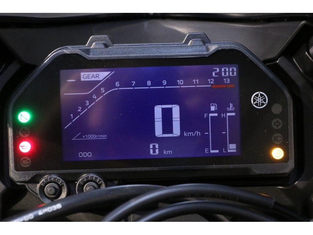 Yamaha Yzf-r3 2025 alt