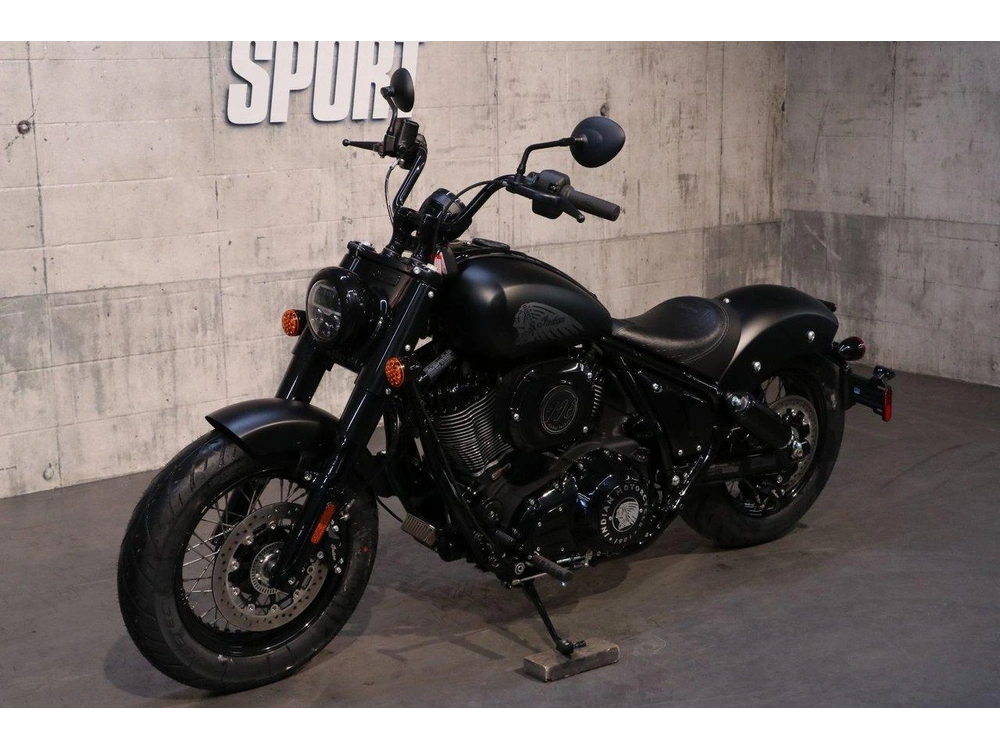 2025 Indian Motorcycle Chief Bobber Dark Horse alt