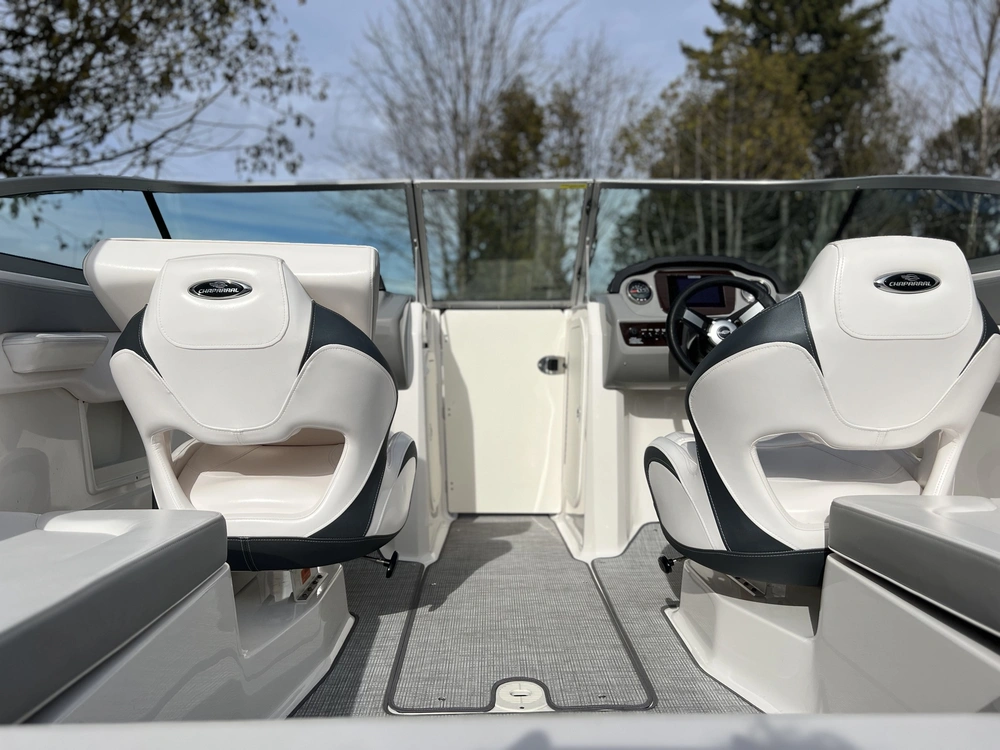 Chaparral 23 Ssi 2021 alt