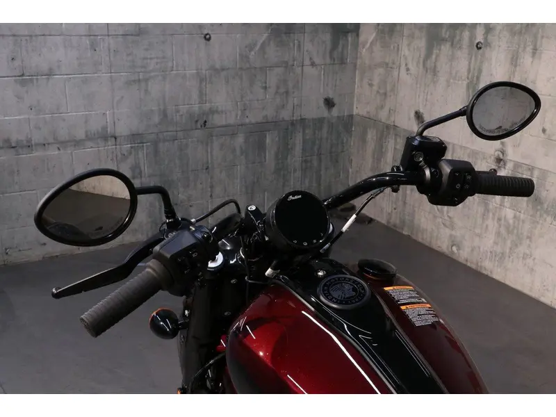 2025 Indian Motorcycle Chief Bobber Dark Horse thumbnail 6