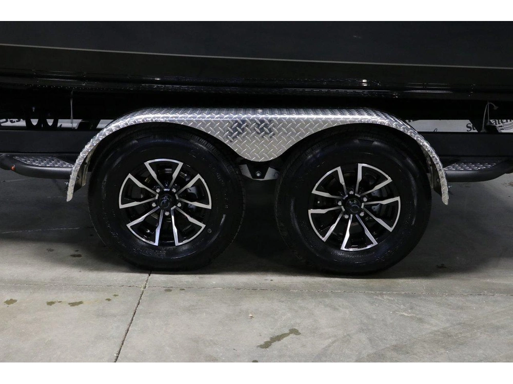 2026 Lund 1975 Pro-v Sport + Mercury 225 Hp & Remorque alt