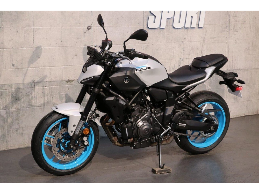 Yamaha Mt-07 2025 alt