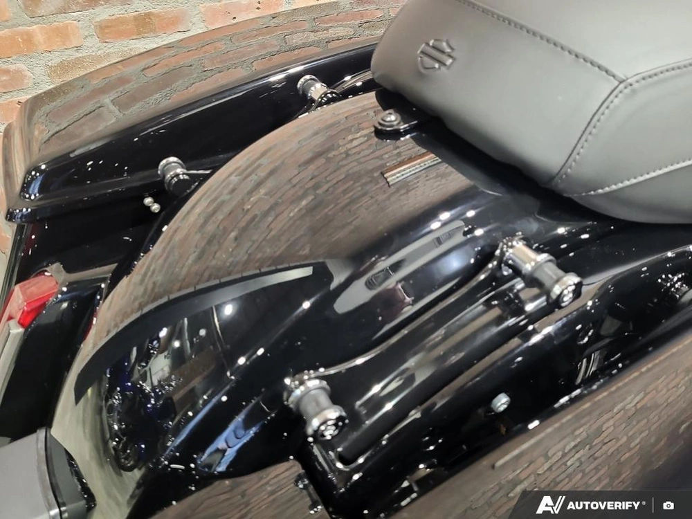 2026 Harley-davidson Road Glide alt