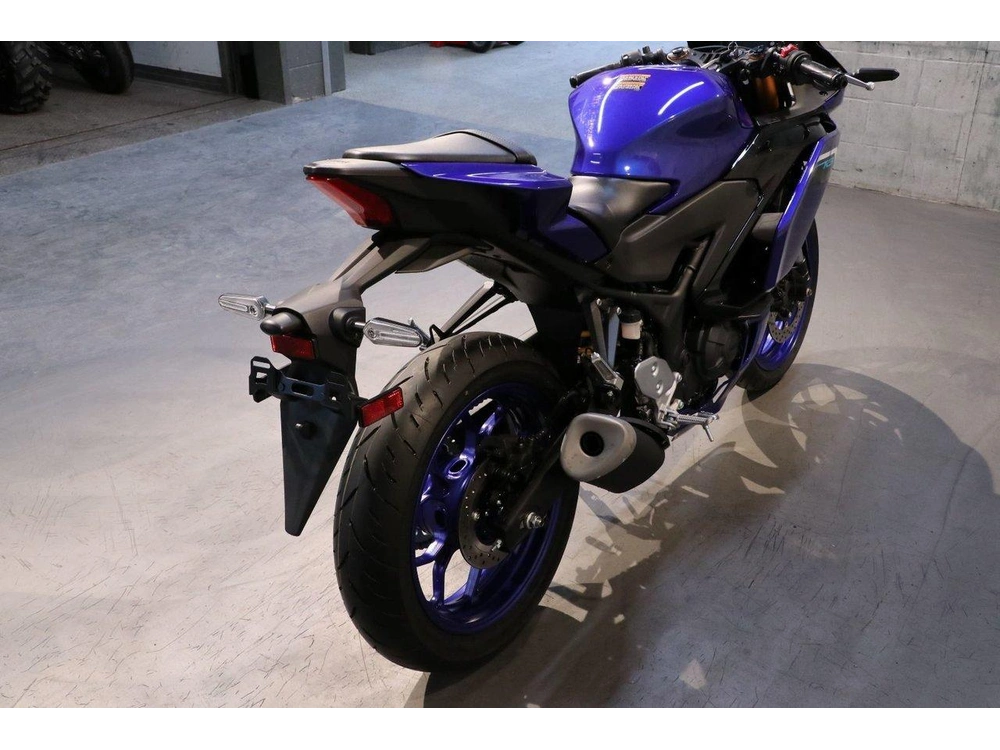 Yamaha Yzf-r3 2025 alt