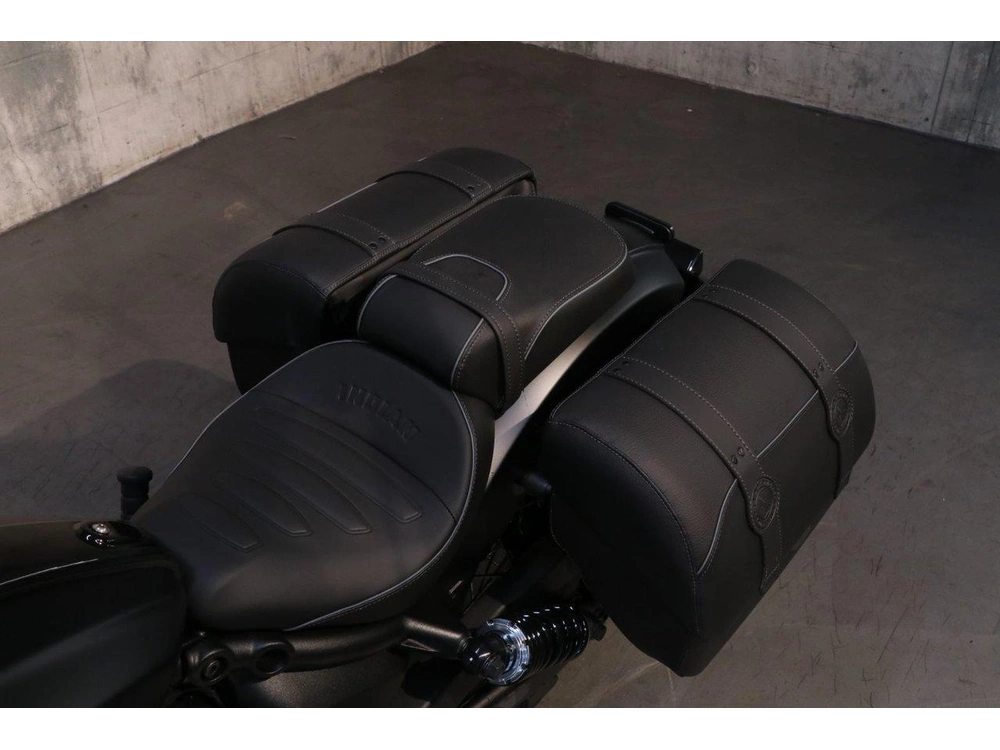 2025 Indian Motorcycle Super Scout Limited + Tech alt