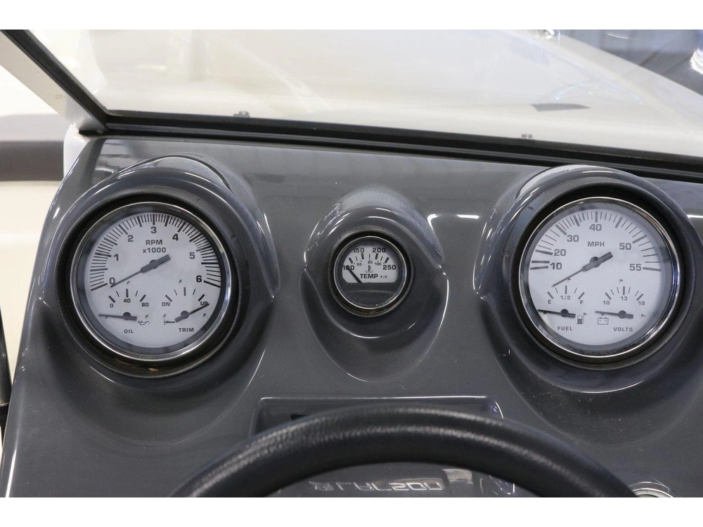 2014 Larson Larson Lx185s alt