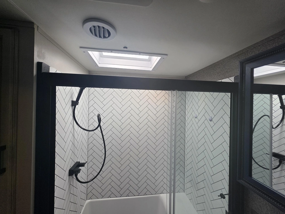 2022 Jayco Eagle 317rlok alt