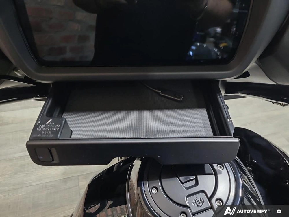 2026 Harley-davidson Street Glide alt